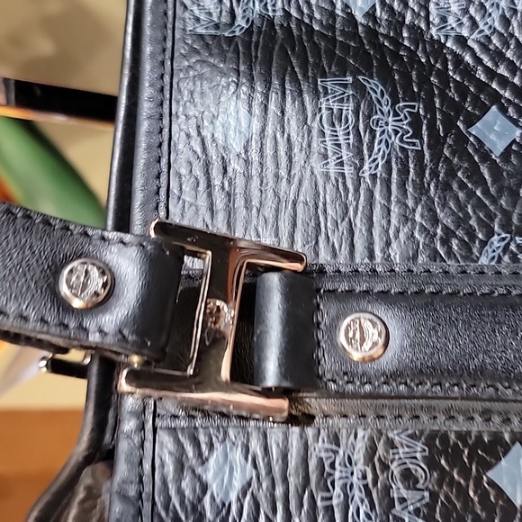 MCM Visetos EUC  Large Black Tote Bag - Picture 9 of 15